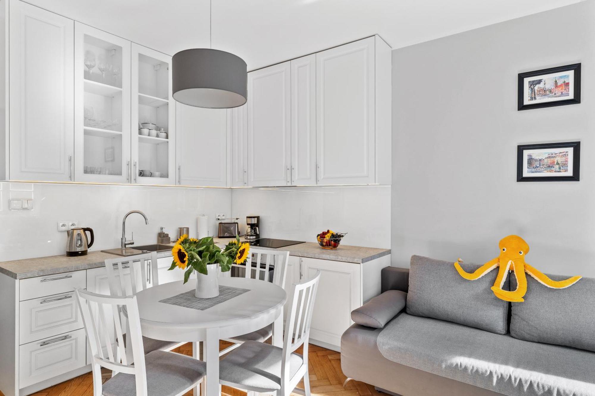 Cute Apartment In The Historic Old Town Of Варшава Екстер'єр фото